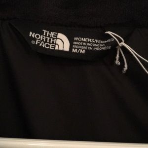 North Face Jackets & Coats - Northface grey & black jacket sz M 56656 North Face Jackets & Coats - Northface grey & black jacket sz M 56656